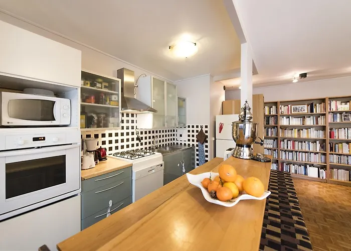 Veeve - Place De La Bastille Flat